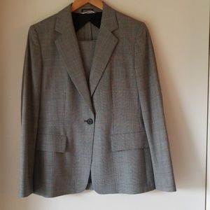 MaxMara Womens Suit